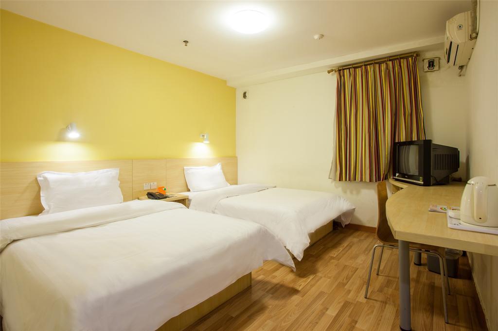 7Days Inn Shanghai Caobao Road Metro Station Δωμάτιο φωτογραφία